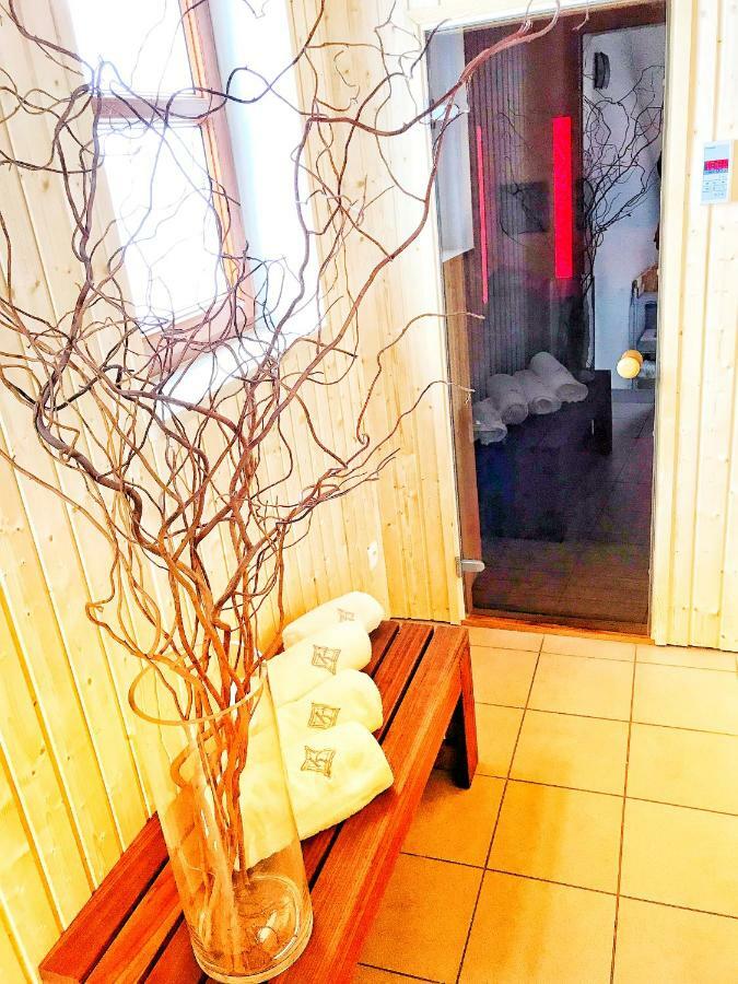 Hotel Karo رادوم المظهر الخارجي الصورة